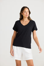 Load image into Gallery viewer, Kasai Short Sleeve Tee - Black
