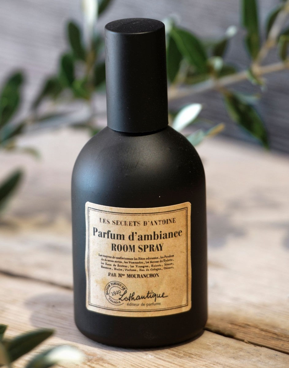 Lothantique Room Spray Black 100mL